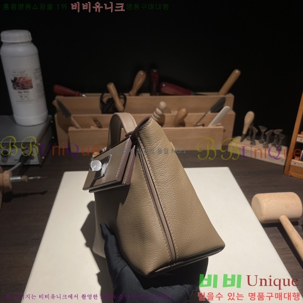#޽ 2424 21 ̴ H242400-9