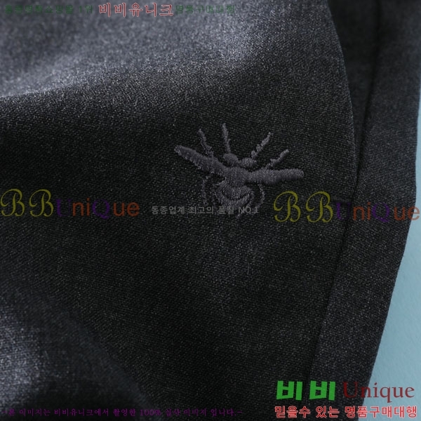     31D869951-1