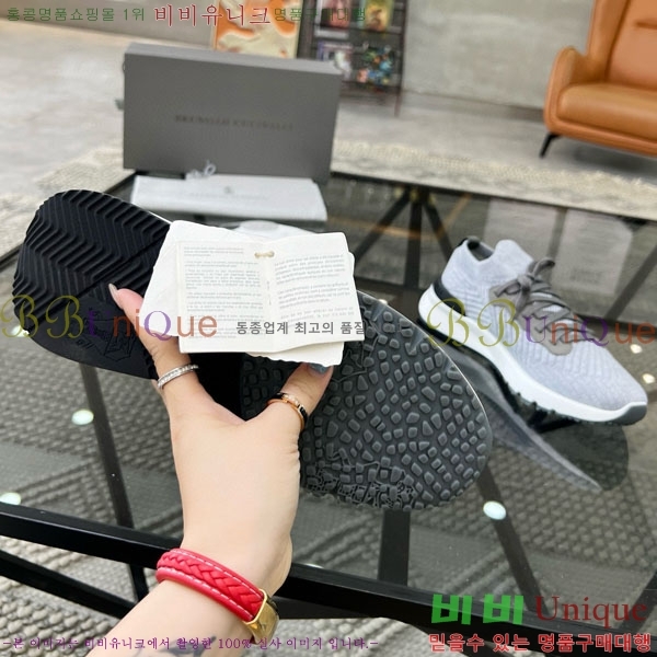 ���� ���ڷ� ��ġ�ڸ� ����Ŀ�� B6690555-9