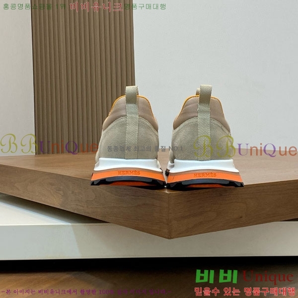 ���� �����޽� ����Ŀ�� LR990332