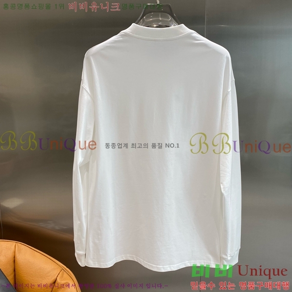 ���� ��**�� ���� Ƽ���� MO2716936-1