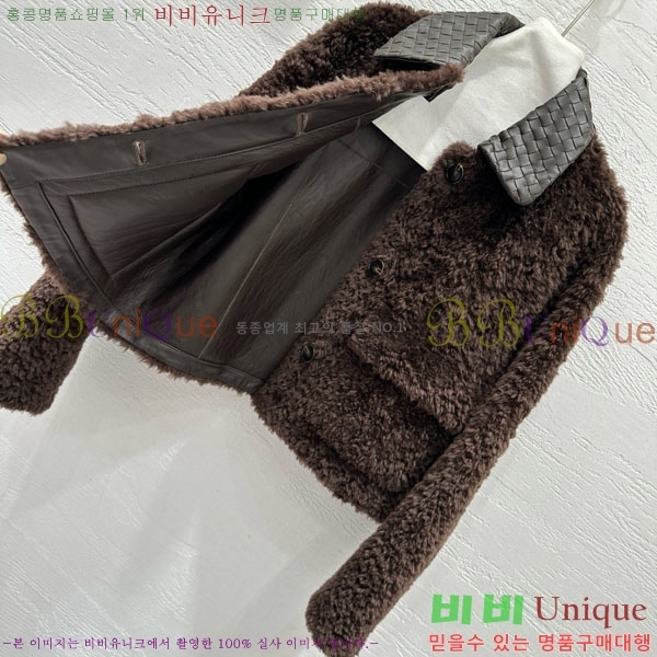  װŸ þ   BV1305372-6