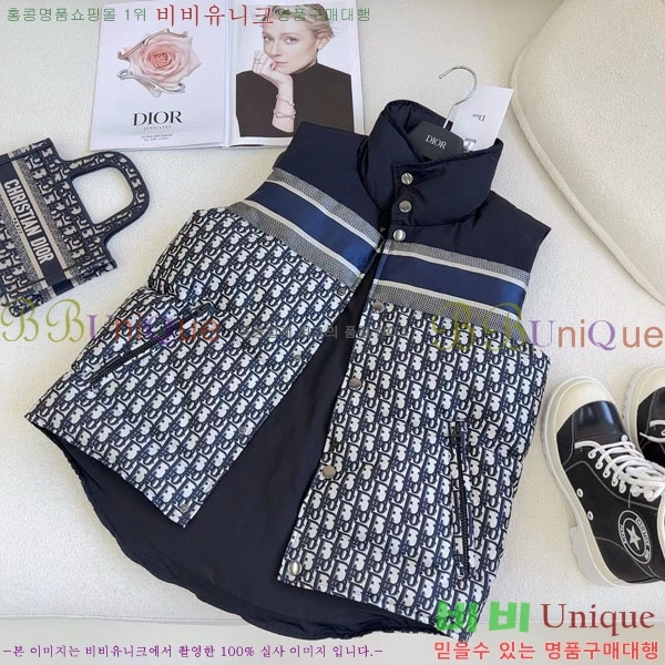   ٿ е  DO2128892-7