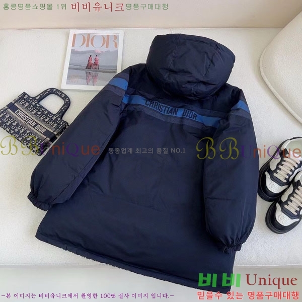    ٿ е DO2128892-11