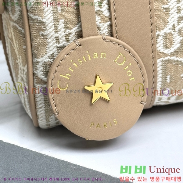 # ׷ 20 Ʈ M1364-1001