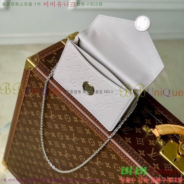 #̺   ü  ũν M13570-101