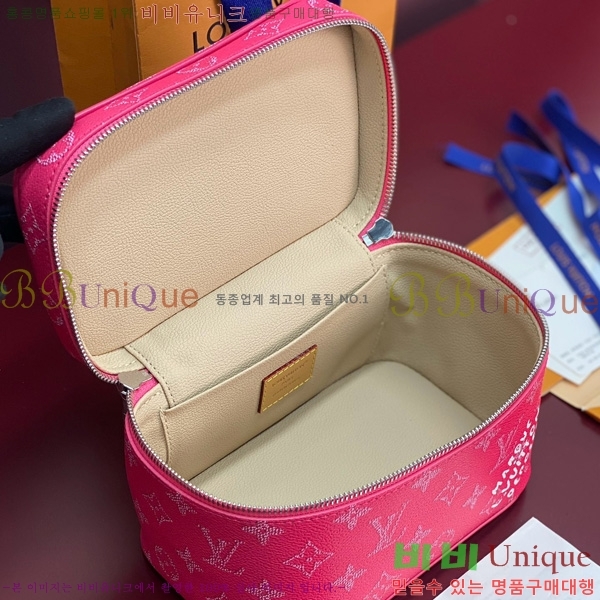 #̺ Ͻ ̴ Ƽ ̽ M44495-101