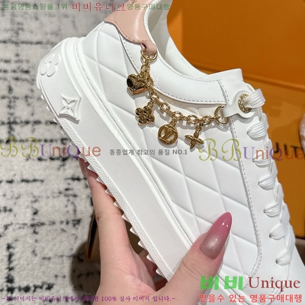  * Time Out Ŀ LV256669-3