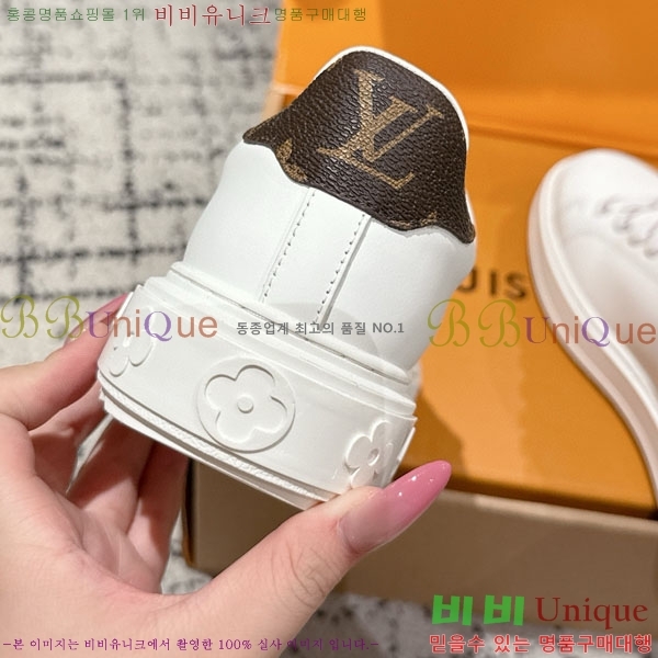  * Time Out Ŀ LV256669-19