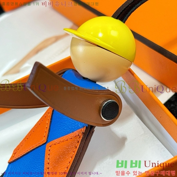 ޽ Jockey Charm  HE4523806-3