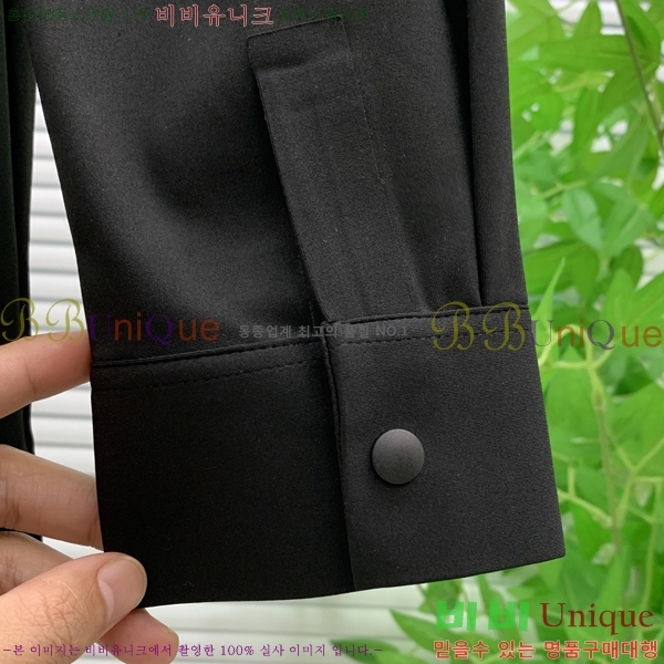 ���� ������ ī�� ���� Ƽ���� B89683-4