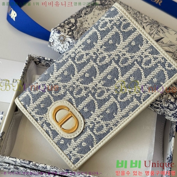 #��� 30 Montaigne ���� ���̽� S2353-403