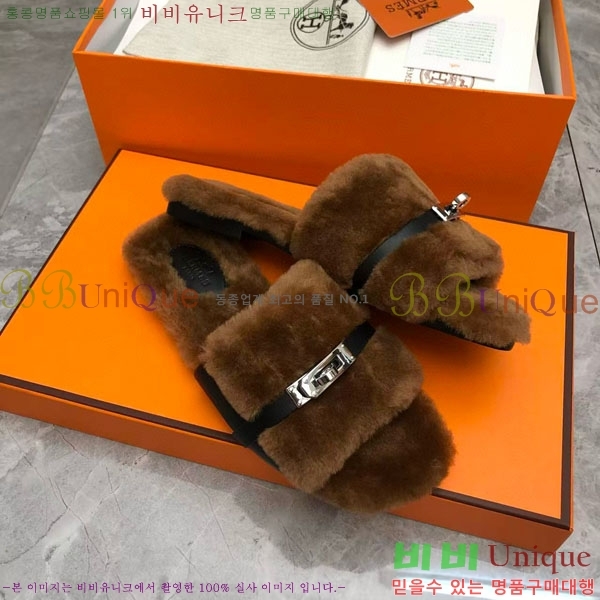 ޽   þ  W861000-2