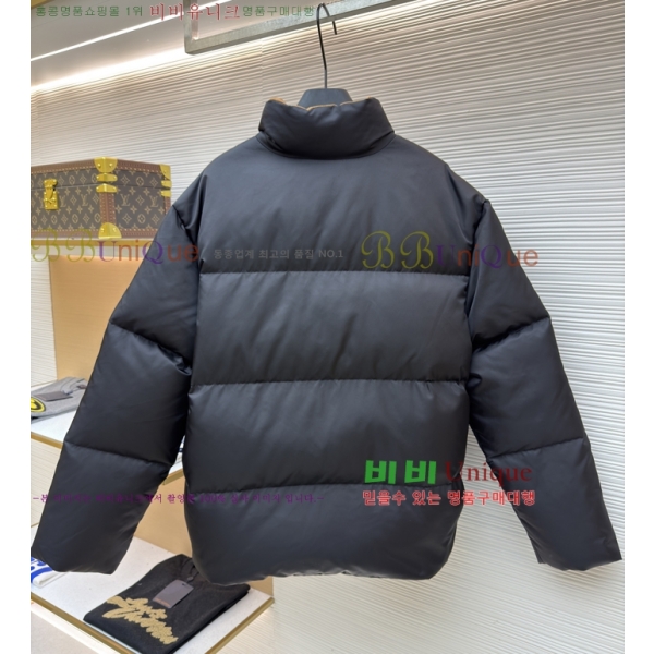 ���� ����* �ٿ� �е� 62PR251125-1