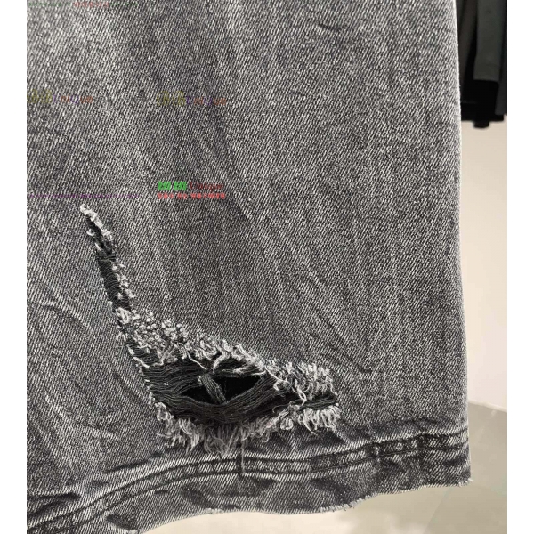  ũ* û 26CH2511317-4