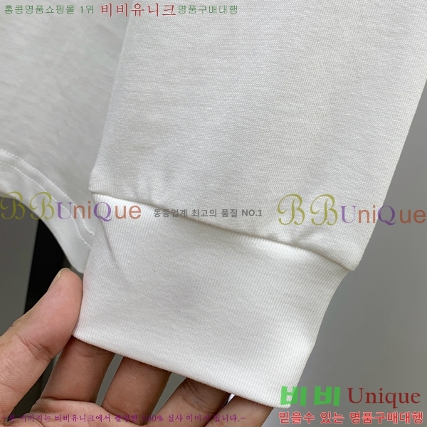 ���� ��**�� ���� Ƽ���� MO2716947-3