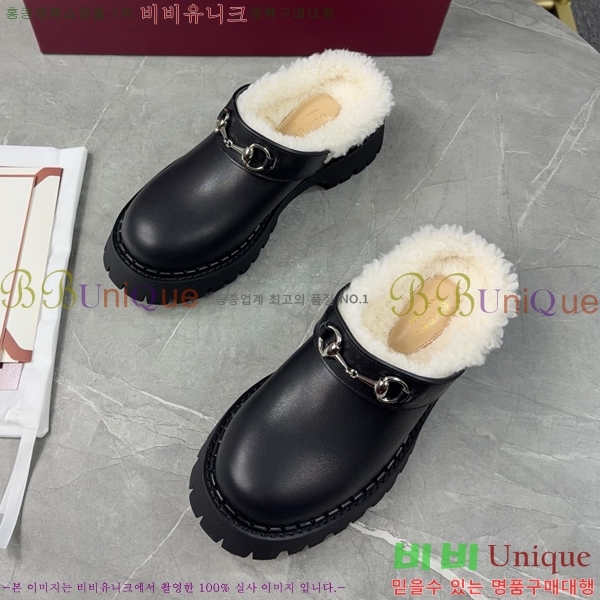 * þ    28G251157-3