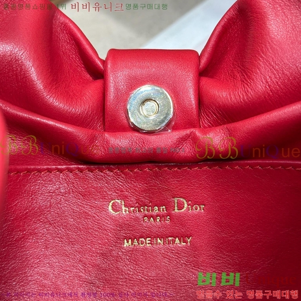 #��� ���� ü�ι� M0714-104