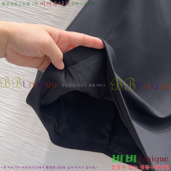 ���� �߷�Ƽ�� ���ǽ� V0T754670-1