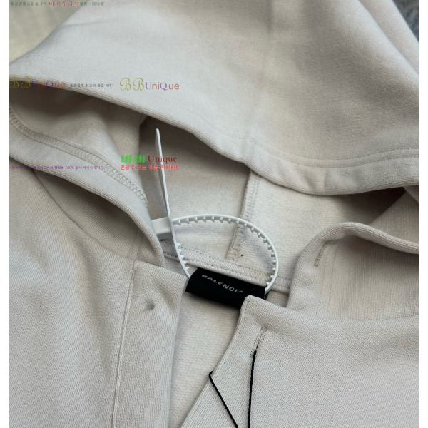 �������� �߷��þư� �ĵ�Ƽ BA536784