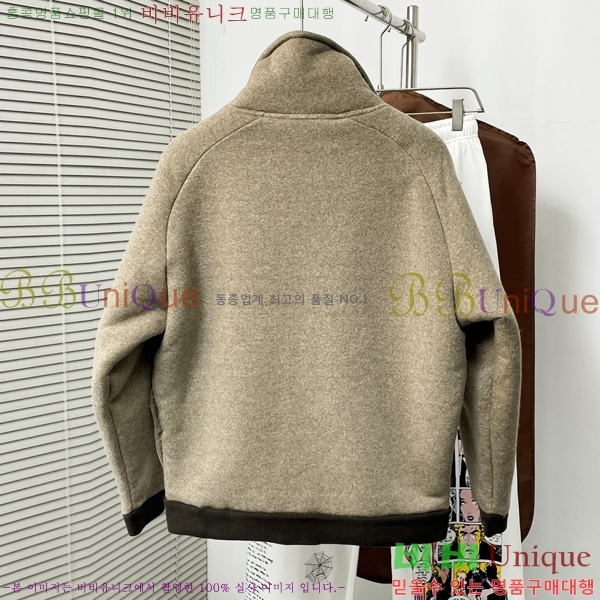 �������� �̿�̿� ��Ŷ MU234687