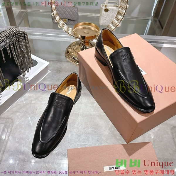 ���� �̿�̿� ���� 32MU902400-2