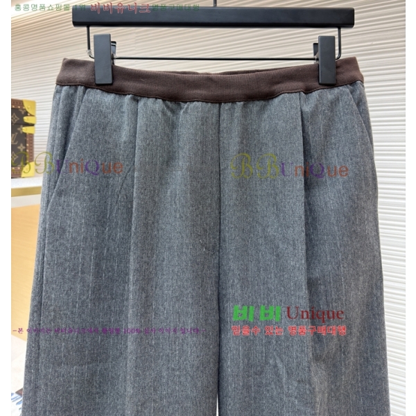 ���� �̿�*�� ���� 20MU25121713-2