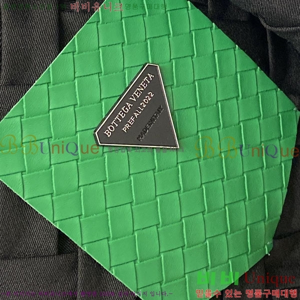 ���� ���װ�����Ÿ �ٿ� �е� BV1562169-2