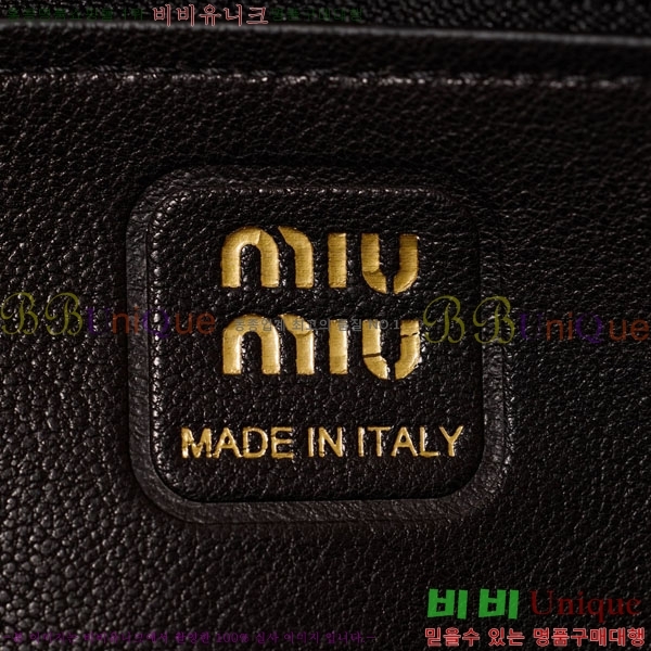 #�̿�̿� �ƹ�ٸ� �̴� ���� ���׹� 5BP090-2001