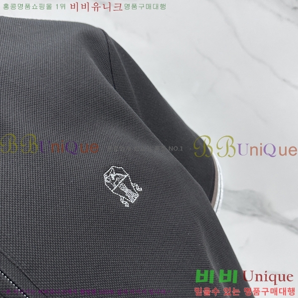 ���� ���ڷ� ��ġ�ڸ� ���� Ƽ���� BC7254710-1