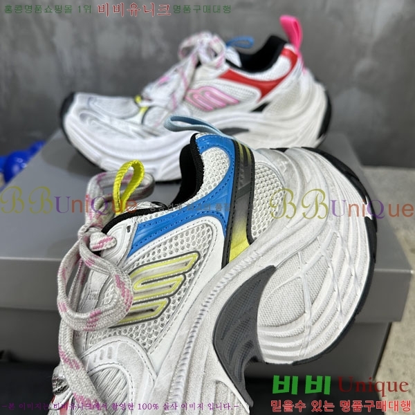 �߷��þư� 6XL Ʈ���̳� ����Ŀ�� BLA3568901-3