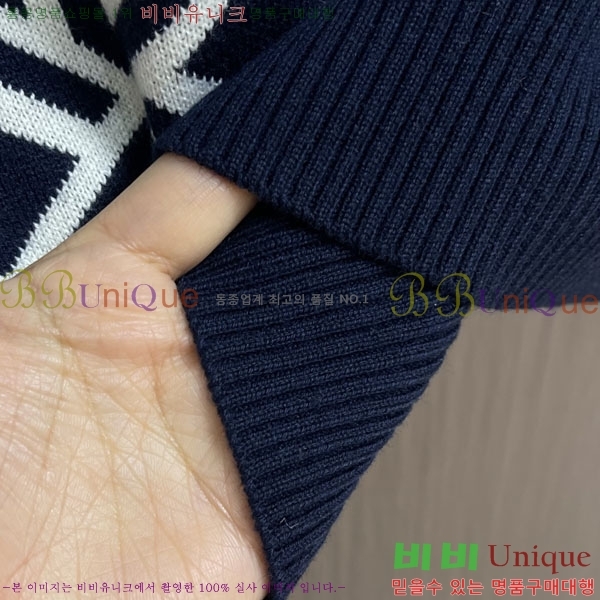 ���� ��**�� ������ MO524879-1
