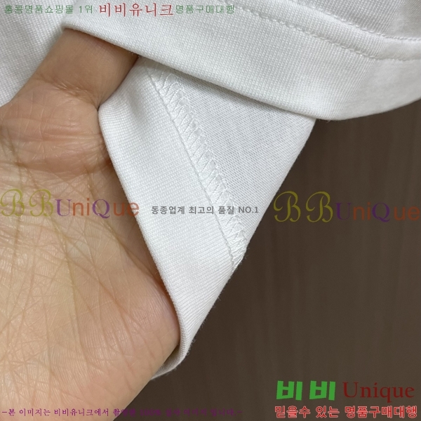 ���� ��**�� ���� Ƽ���� MO958530-4