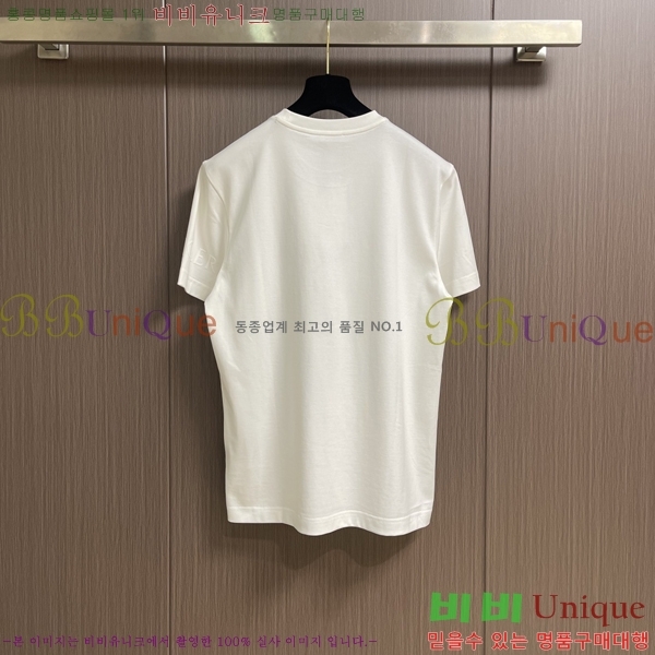 ���� ��**�� ���� Ƽ���� MO958529-1