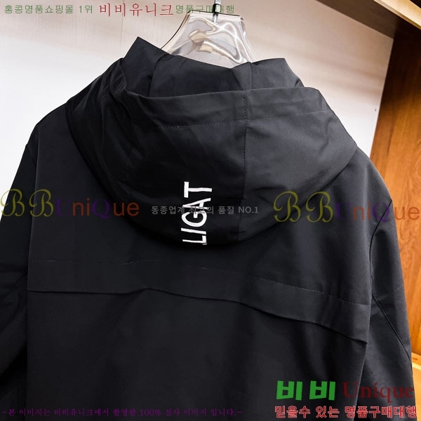 ���� ��**�� ���� MO780970