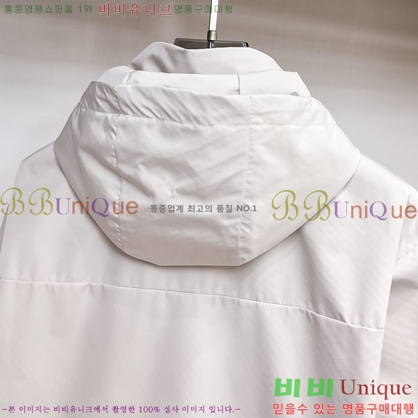 ���� ��**�� ���� MO780961-1