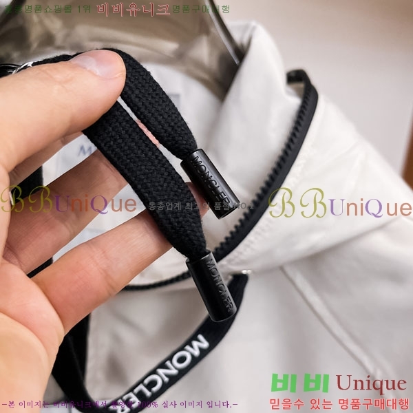���� ��**�� ���� MO780963-2