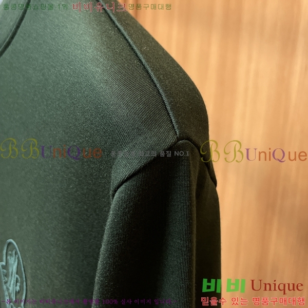 ���� ��**�� ������ MO234719-4