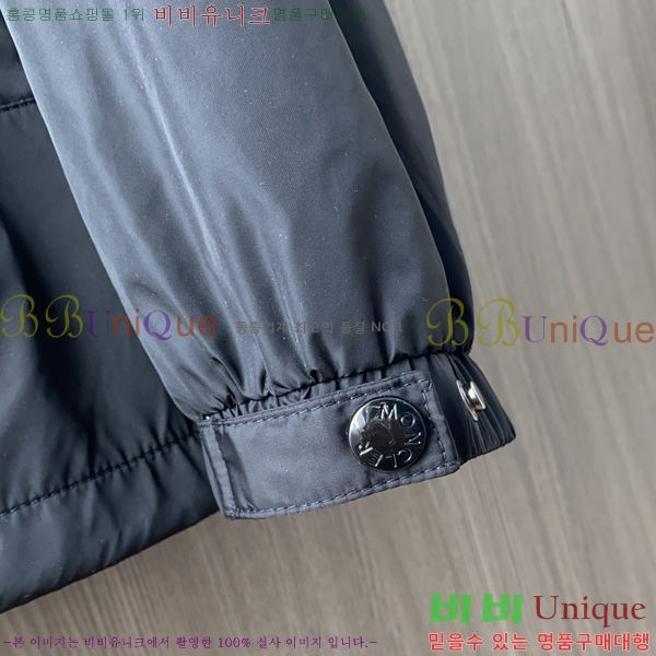 ���� ��**�� ���� MO780972-3