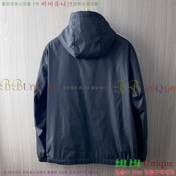 ���� ��**�� ���� MO780973-2