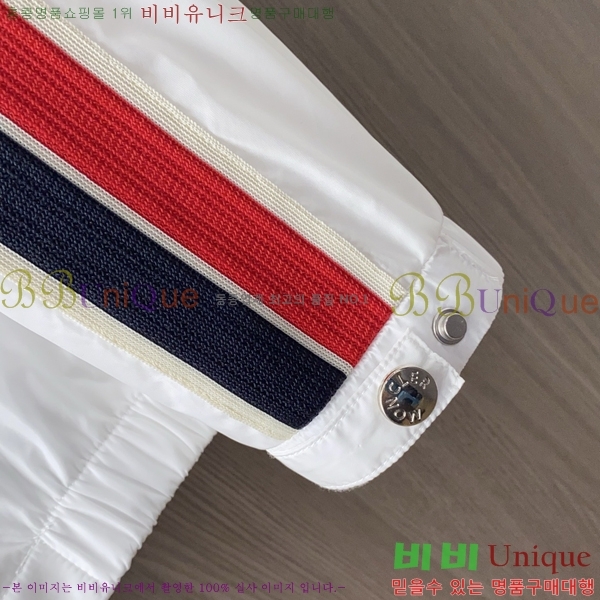 ���� ��**�� ���� MO780973-1