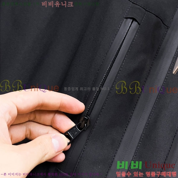 ���� ��**�� ���� MO780958-1