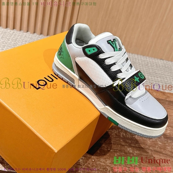 �������� LV Ʈ���̳� ����Ŀ�� LV511802-8