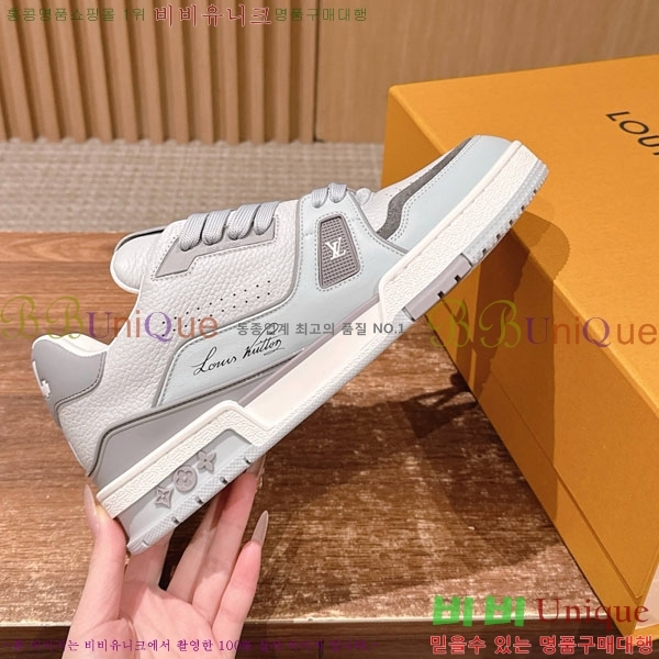 �������� LV Ʈ���̳� ����Ŀ�� LV5116602-1