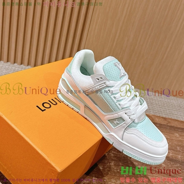 �������� LV Ʈ���̳� ����Ŀ�� LV5116602-10