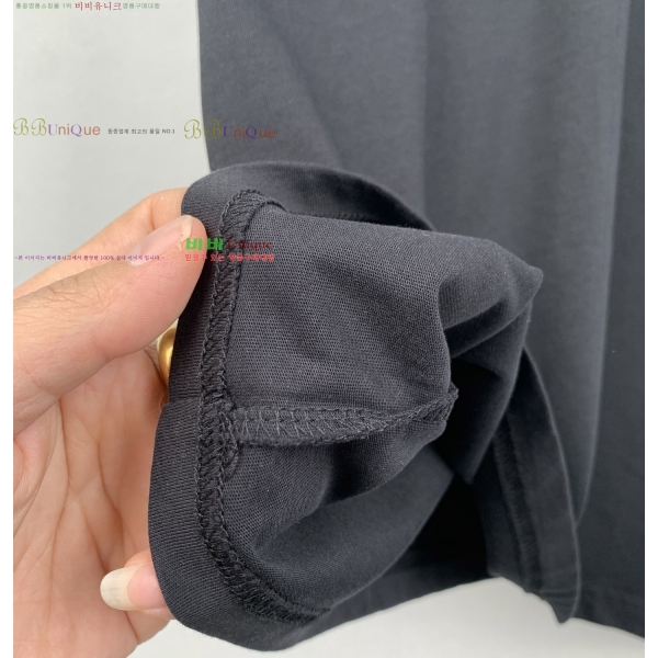 ���� ��**�� ���� Ƽ���� MO915682-1