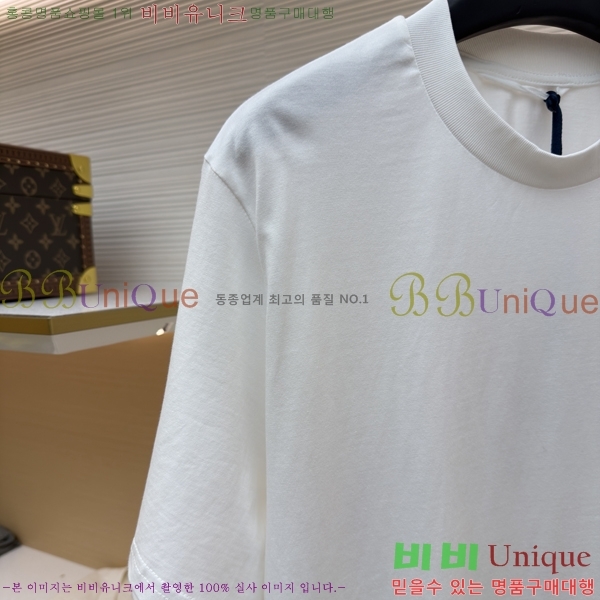���� ��**�� ���� Ƽ���� MO915683-1