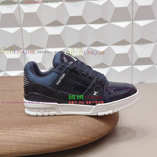 �������� LV Ʈ���̳� ����Ŀ�� 47LV262251-2