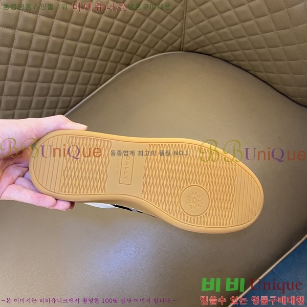 ���� �߸� ����Ŀ�� B883308-2