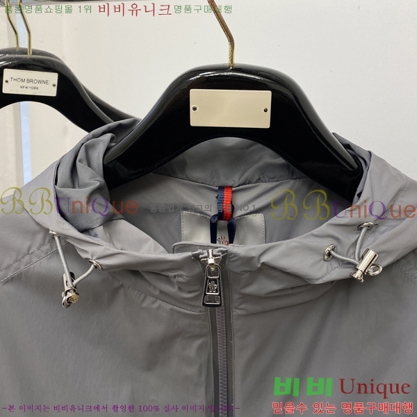 ���� ��**�� ���� MO780976